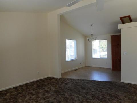738 5th Ave, Gustine, CA 95322 photo 9