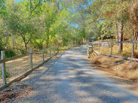 2711 Shilo Dr, Placerville, CA 95667 photo 1