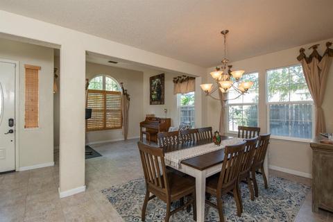 621 Otis Dr, Ripon, CA 95366 photo 8