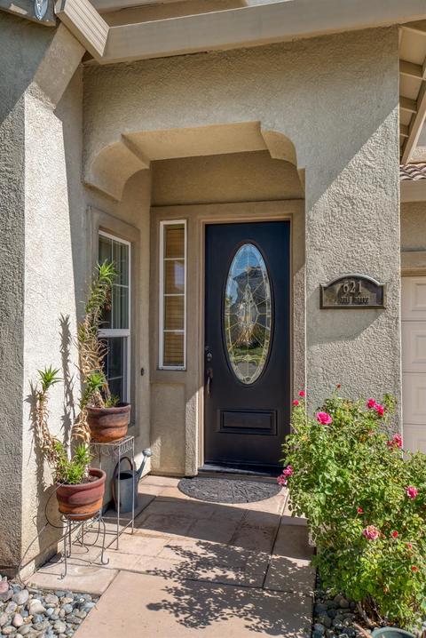 621 Otis Dr, Ripon, CA 95366 photo 5