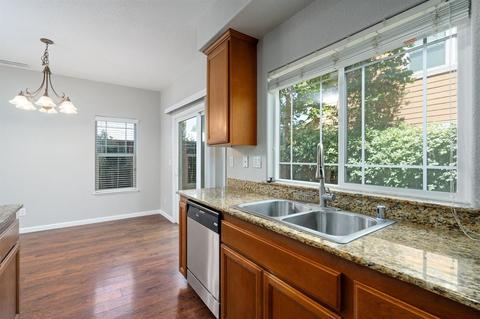 320 Gonzaga Ter, Davis, CA 95618 photo 7