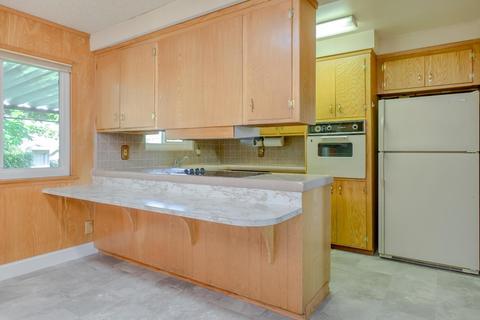 5651 Valhalla Dr, Carmichael, CA 95608 photo 11