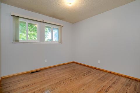 5651 Valhalla Dr, Carmichael, CA 95608 photo 17