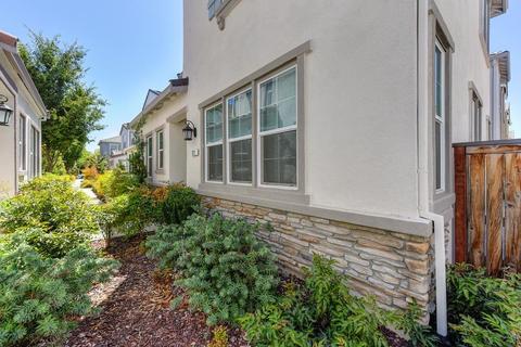 311 Colner Cir, Folsom, CA 95630 photo 3