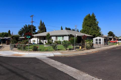 501 E St, Modesto, CA 95357 photo 1