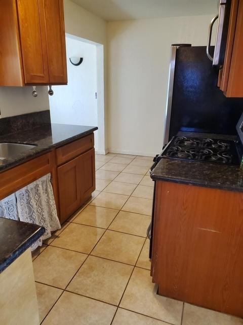 404 Maple St, Galt, CA 95632 photo 3