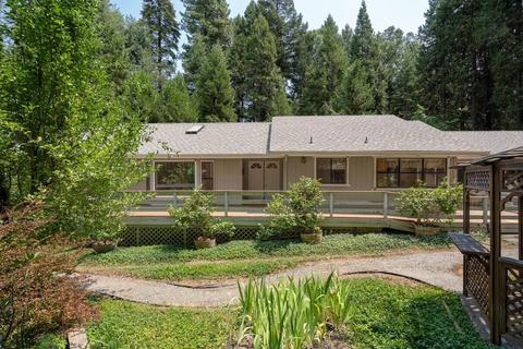 6289 Pine St, Pollock Pines, CA 95726 photo 2