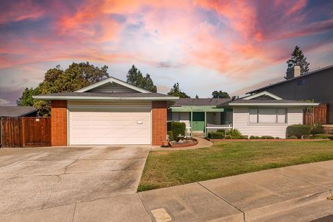 422 Ewing Dr, Pleasanton, CA 94566 photo 2