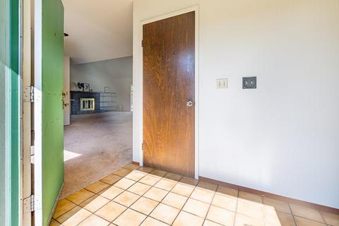 422 Ewing Dr, Pleasanton, CA 94566 photo 4
