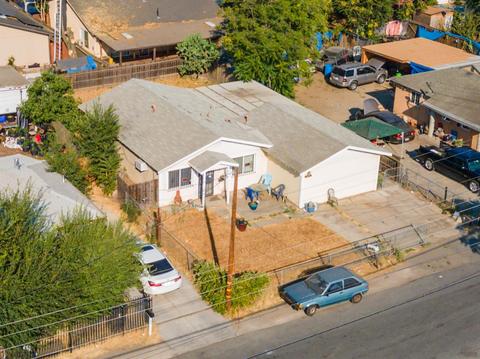 1522 N E St, Stockton, CA 95205 photo 1