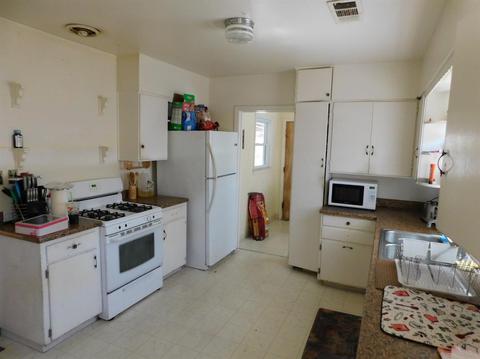 1245 W 19th St, Merced, CA 95340 photo 9