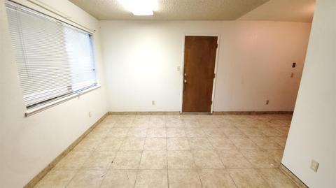 2424 Surrey Ave, Modesto, CA 95355 photo 14