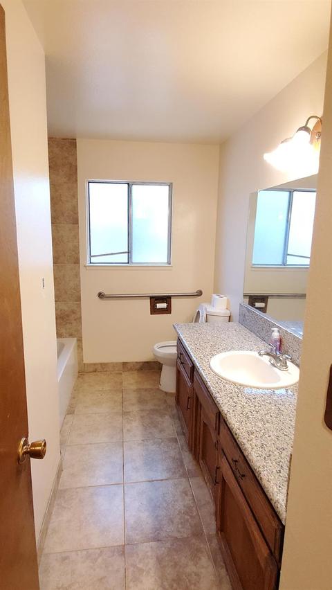 2424 Surrey Ave, Modesto, CA 95355 photo 25