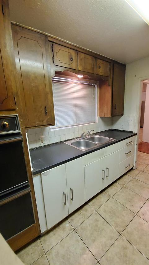 2424 Surrey Ave, Modesto, CA 95355 photo 10