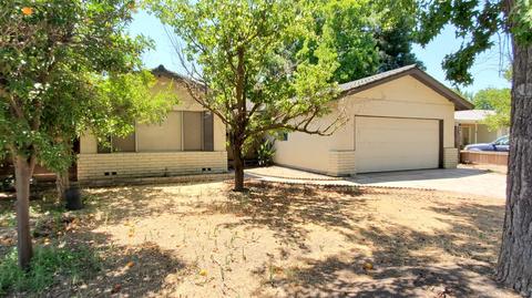 2424 Surrey Ave, Modesto, CA 95355 photo 2