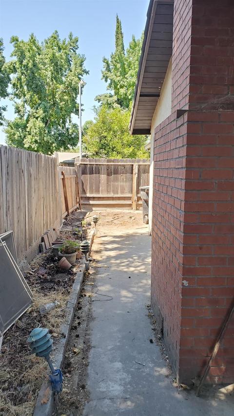 2424 Surrey Ave, Modesto, CA 95355 photo 32