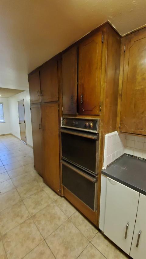 2424 Surrey Ave, Modesto, CA 95355 photo 11
