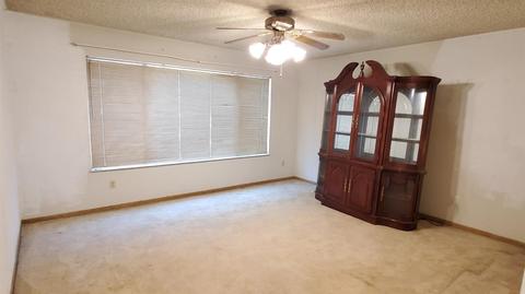 2424 Surrey Ave, Modesto, CA 95355 photo 4
