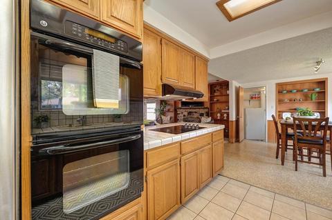 3901 Maudray Way, Carmichael, CA 95608 photo 8