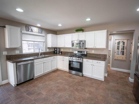 217 Beechwood Ct, Lodi, CA 95240 photo 13