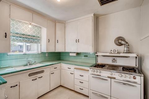 2935 Gunn Rd, Carmichael, CA 95608 photo 4