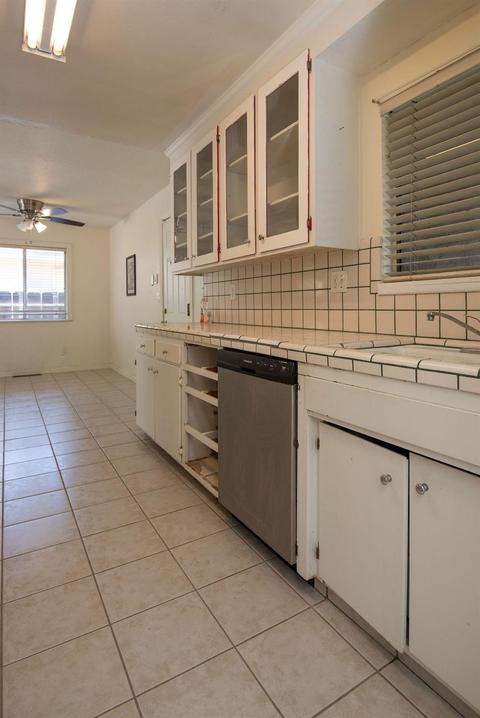 1833 Marcus Dr, Modesto, CA 95355 photo 11