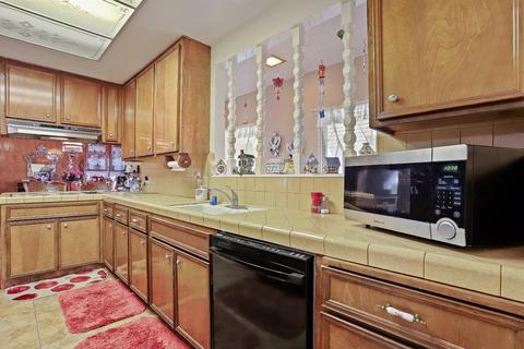 3710 Roselle Ave, Modesto, CA 95357 photo 10