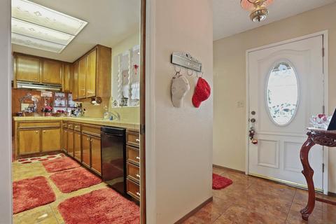 3710 Roselle Ave, Modesto, CA 95357 photo 8