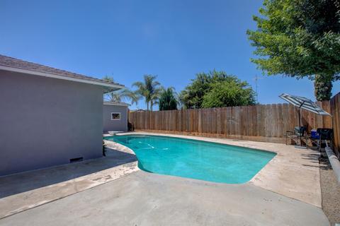 930 E C St, Oakdale, CA 95361 photo 26