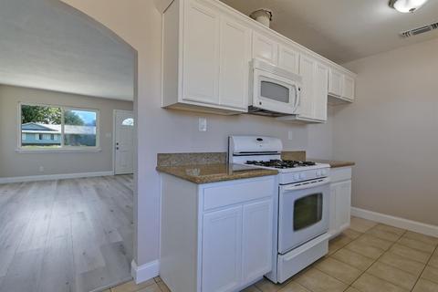1971 Baugh St, Olivehurst, CA 95961 photo 11