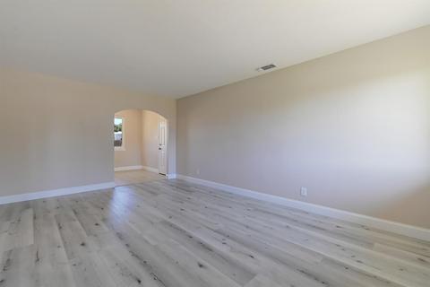 1971 Baugh St, Olivehurst, CA 95961 photo 6