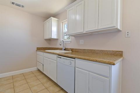 1971 Baugh St, Olivehurst, CA 95961 photo 10