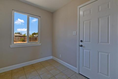 1971 Baugh St, Olivehurst, CA 95961 photo 8