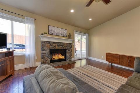 5889 Devon Dr, Rocklin, CA 95765 photo 6