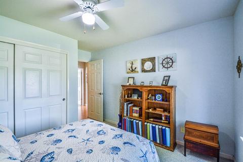3845 Emperor Ln, Modesto, CA 95356 photo 21