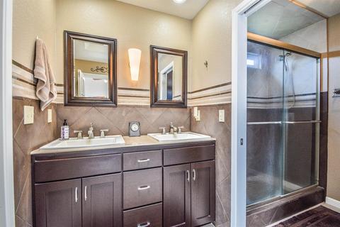 3845 Emperor Ln, Modesto, CA 95356 photo 34