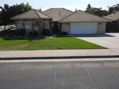 8070 Robert St, Hilmar, CA 95324 photo 1