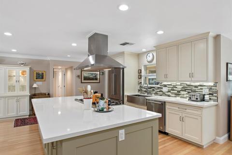 6201 Saint James Dr, Carmichael, CA 95608 photo 9