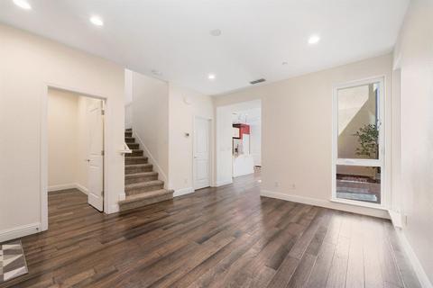3230 Albany Ter, Davis, CA 95618 photo 6