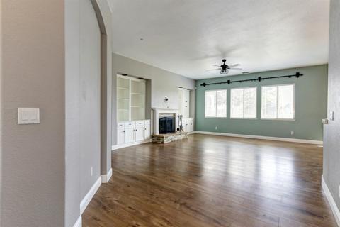 12921 Furlong Dr, Wilton, CA 95693 photo 5