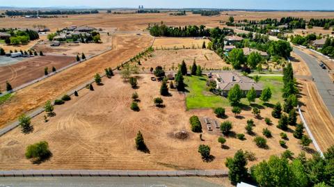 12921 Furlong Dr, Wilton, CA 95693 photo 57