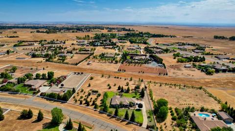 12921 Furlong Dr, Wilton, CA 95693 photo 62