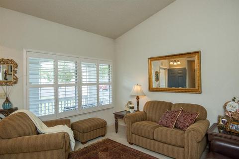 2901 Shady Park Ct, Modesto, CA 95355 photo 5