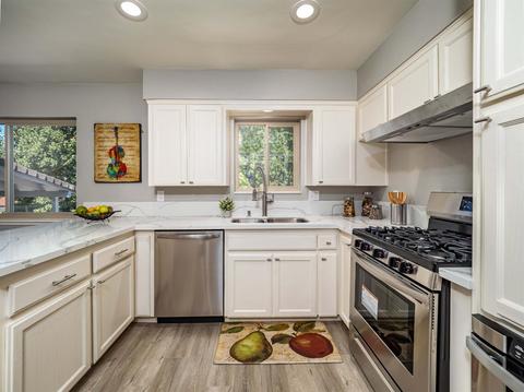 4306 Glenridge Dr, Carmichael, CA 95608 photo 5