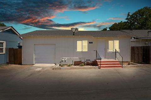 440 Flora St, Lodi, CA 95240 photo 1