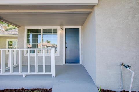 1700 Atlantic Dr, Modesto, CA 95358 photo 4
