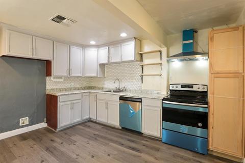 1100 E Main St, Turlock, CA 95380 photo 18