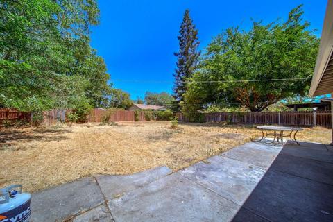 4825 Saint Lynn Ln, Carmichael, CA 95608 photo 17