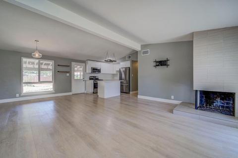 4825 Saint Lynn Ln, Carmichael, CA 95608 photo 5