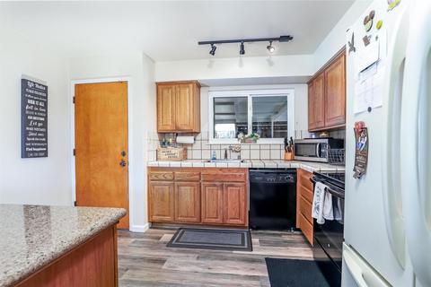 3116 Sheldon Dr, Richmond, CA 94803 photo 8